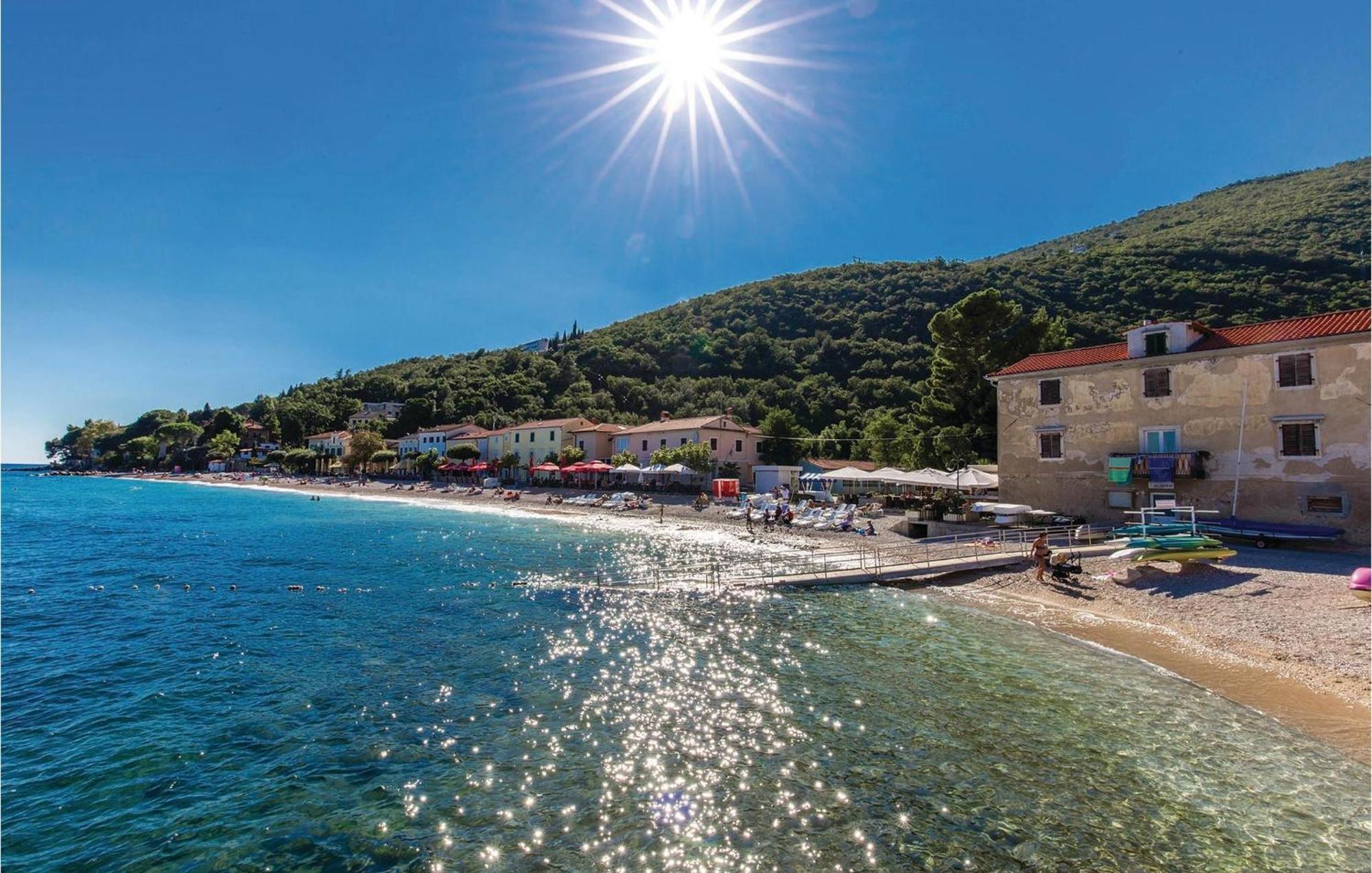 Stunning Apartment In Mošćenička Draga Εξωτερικό φωτογραφία