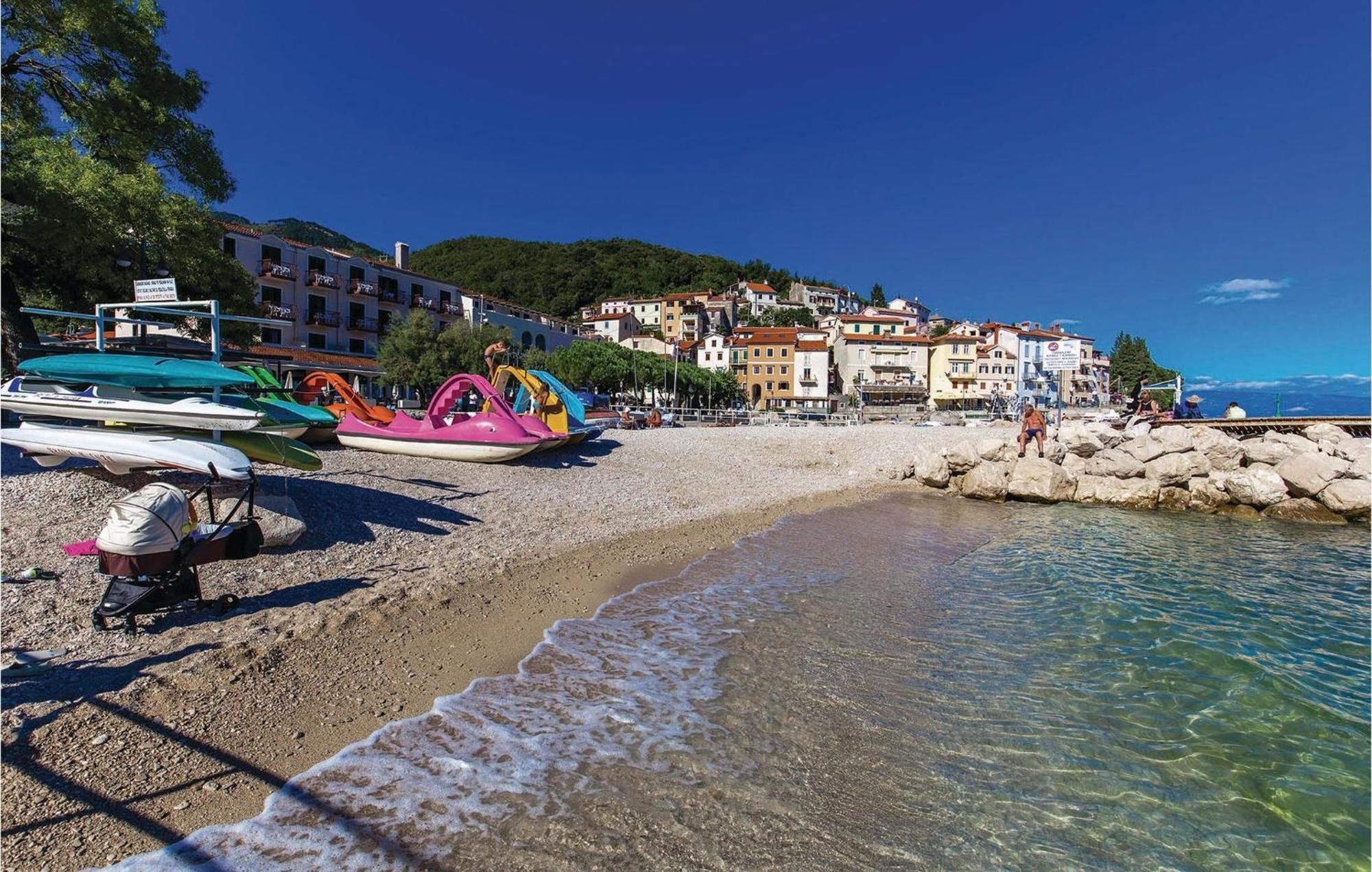 Stunning Apartment In Mošćenička Draga Εξωτερικό φωτογραφία
