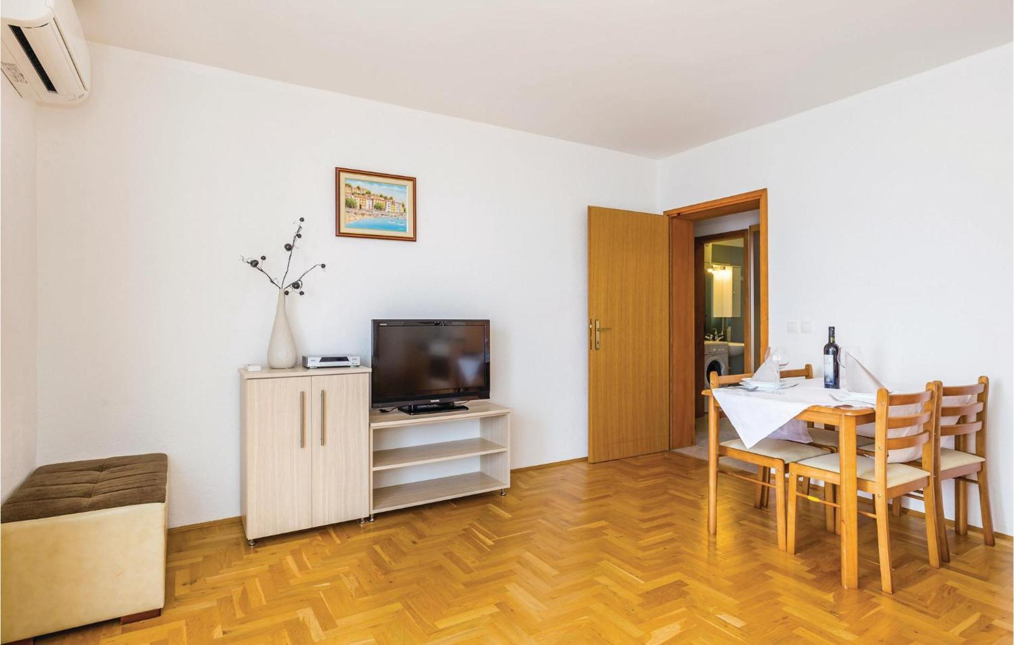 Stunning Apartment In Mošćenička Draga Εξωτερικό φωτογραφία