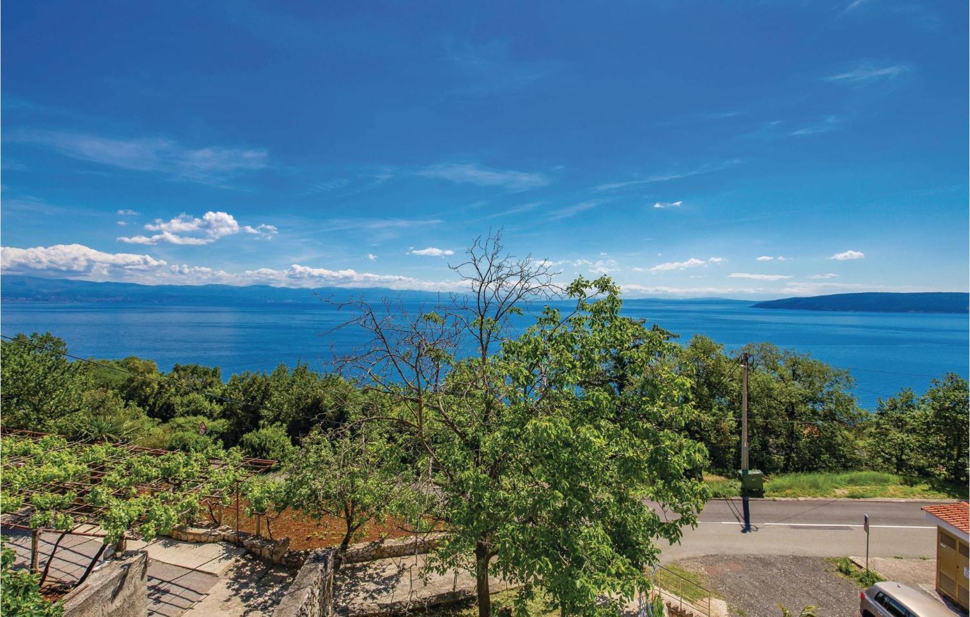 Stunning Apartment In Mošćenička Draga Εξωτερικό φωτογραφία